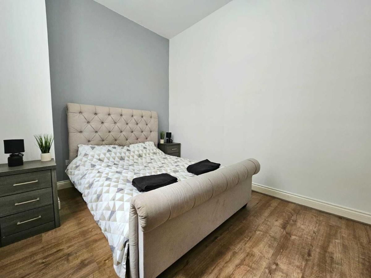 Bee Accommodations Backways Leicester Exterior foto